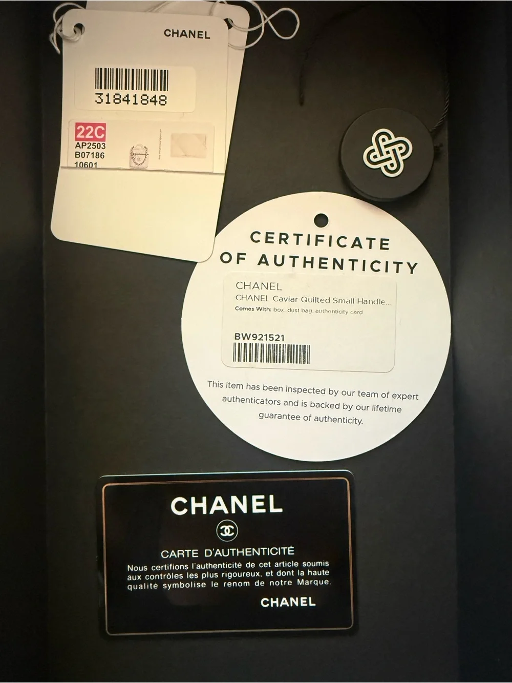 CHANEL comes original